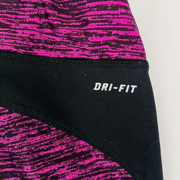 Nike Women's Dri-Fit Legend Capri Leggings Purple Medium Athletic - Picture 7 of 11